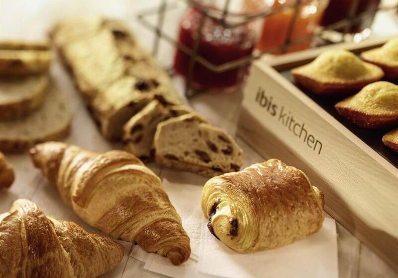 酒店 Ibis Laval Le Relais d'Armor