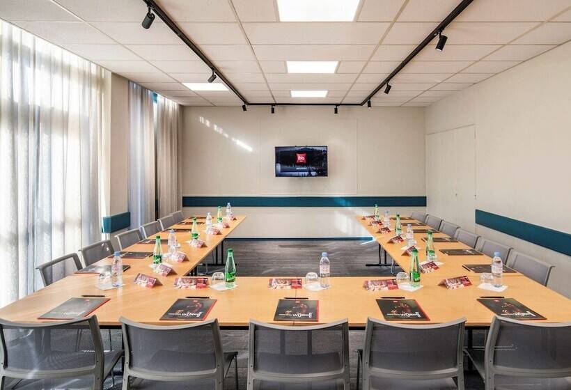 B&b Hotel Le Mans Centre Cathédrale