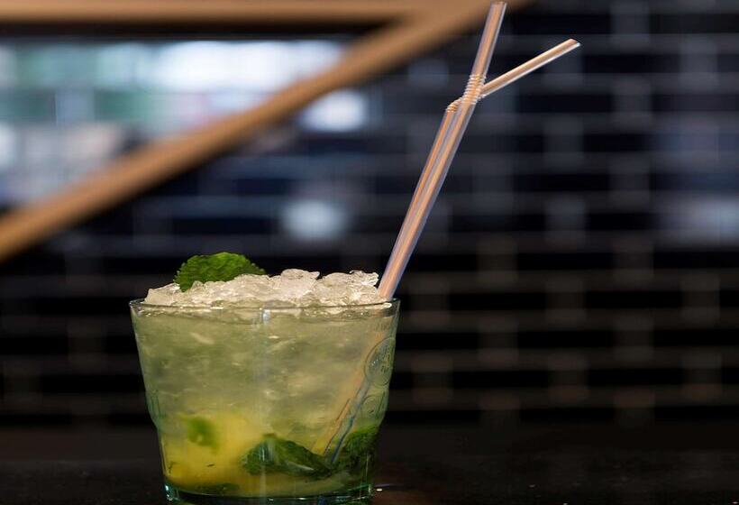 B&b Hotel Lille Roubaix Centre Grand Place