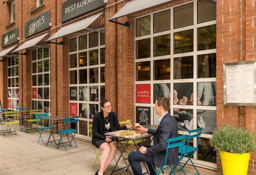 B&b Hotel Lille Roubaix Centre Grand Place