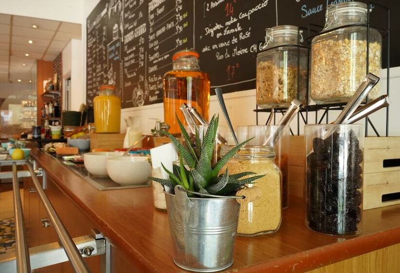 בית מלון כפרי Ibis Lille Tourcoing Centre