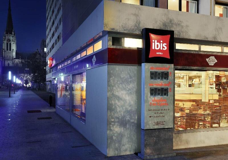 בית מלון כפרי Ibis Lille Tourcoing Centre