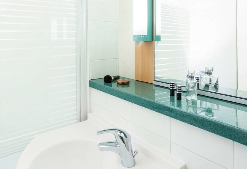 هتل Ibis Lyon Gerland Merieux