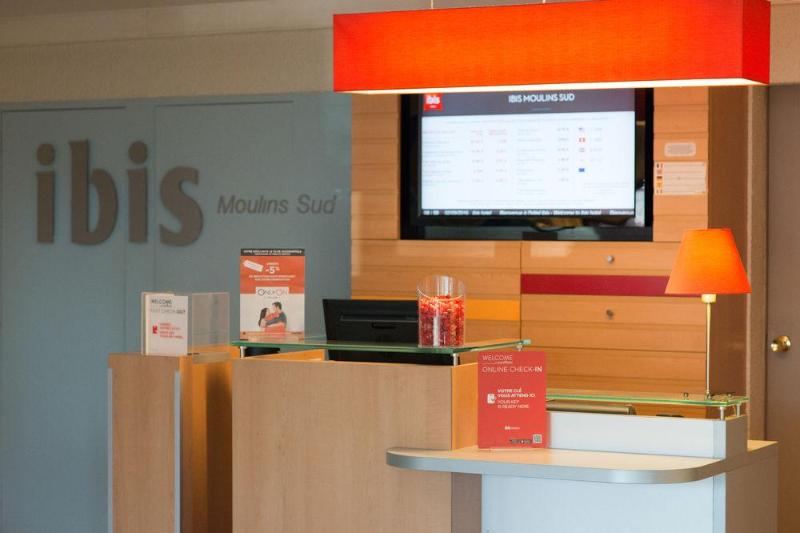 בית מלון כפרי Ibis Moulins