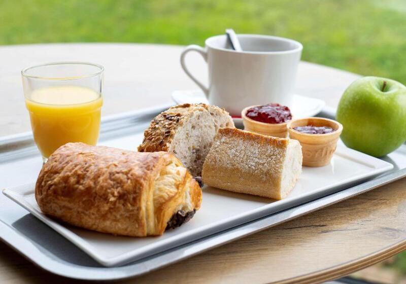 בית מלון כפרי Ibis Moulins