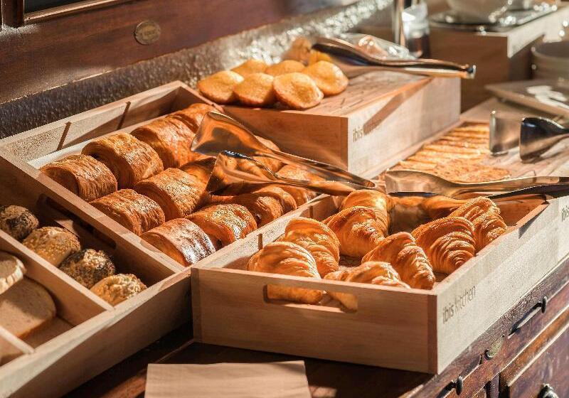 בית מלון כפרי Ibis Moulins