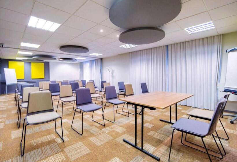 ホテル Ibis Mulhouse Centre Filature