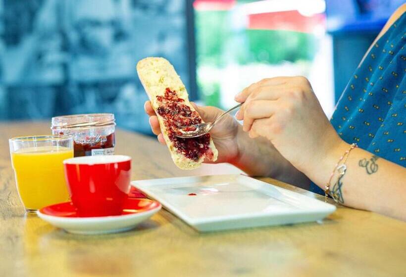 ホテル Ibis Mulhouse Centre Filature