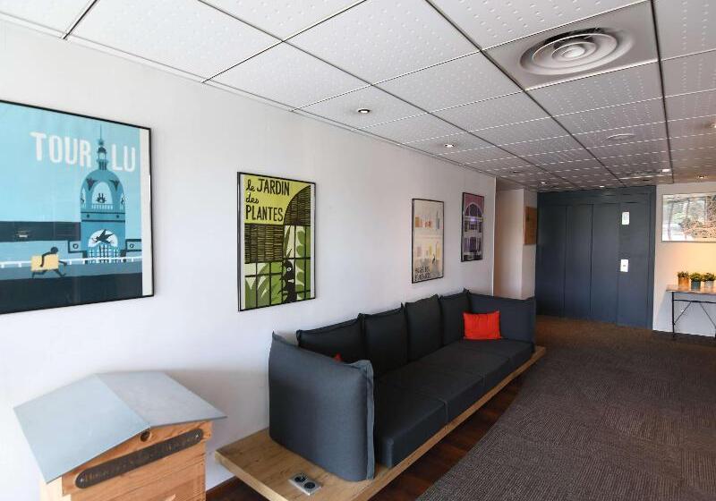 هتل Ibis Nantes La Beaujoire Parc Expo