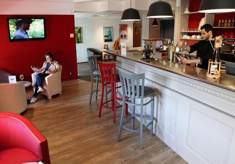 هتل Ibis Nantes La Beaujoire Parc Expo