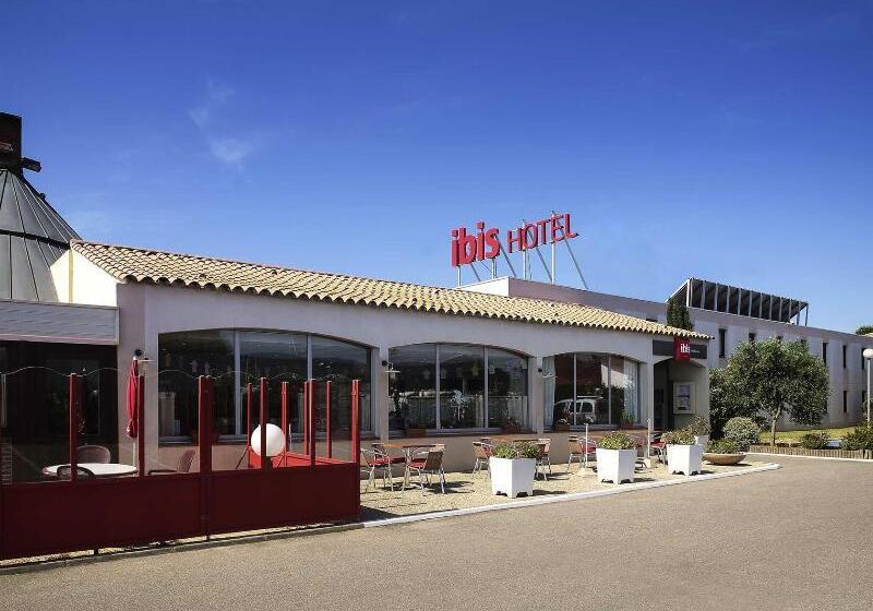 ホテル Ibis Narbonne