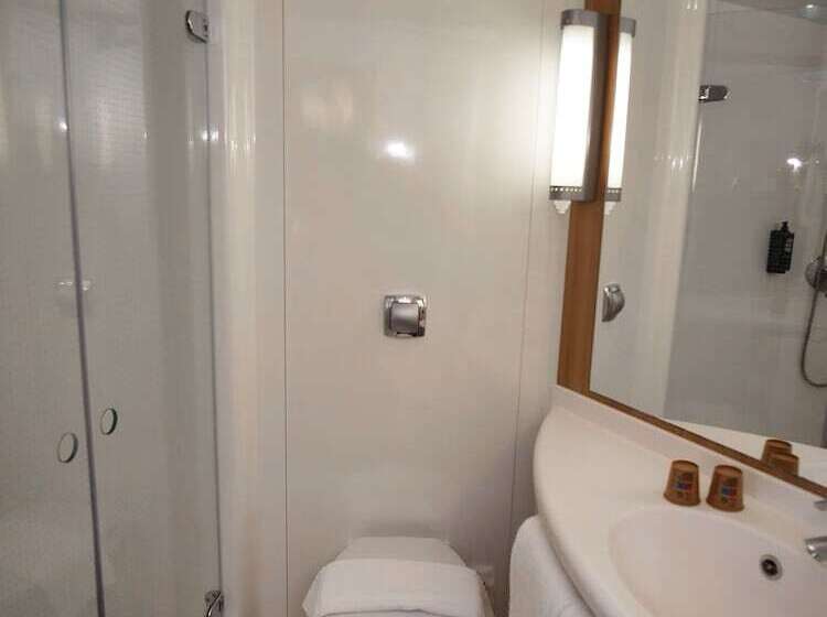 فندق Ibis Nemours