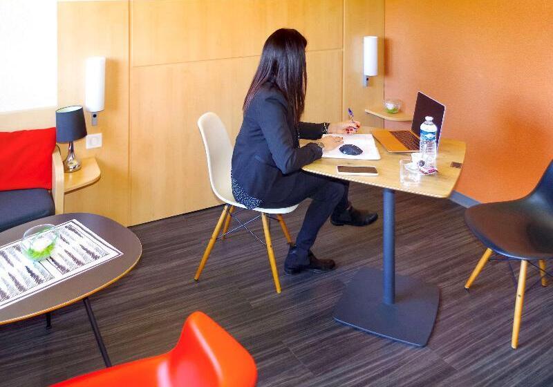 هتل Ibis Nîmes Ouest   A9