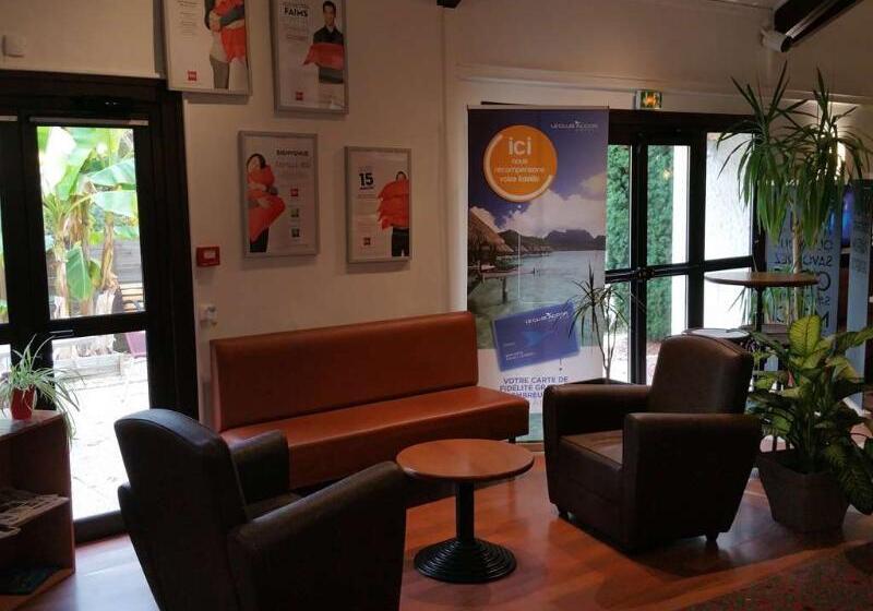 B&b Hotel Niort Sud Venise Verte