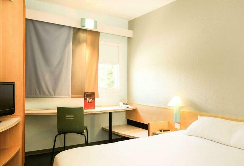 Отель Ibis Orange Centre