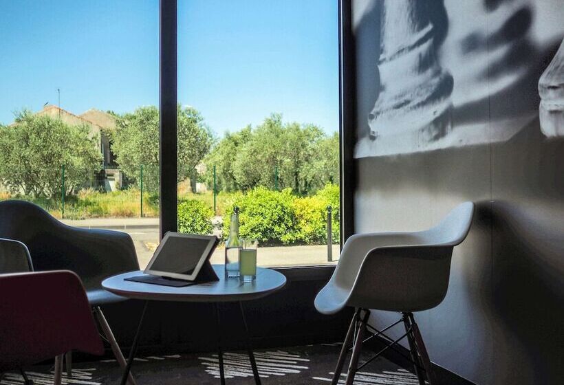 Отель Ibis Orange Centre