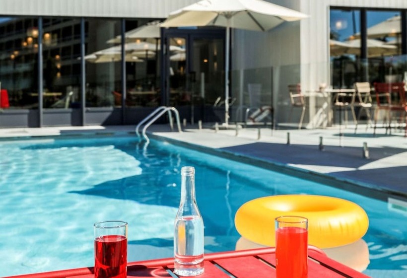 Отель Ibis Orange Centre