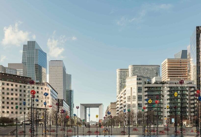 فندق Ibis Paris La Défense Esplanade