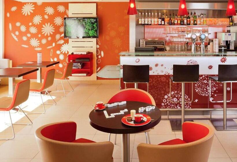 فندق Ibis Paris La Défense Esplanade