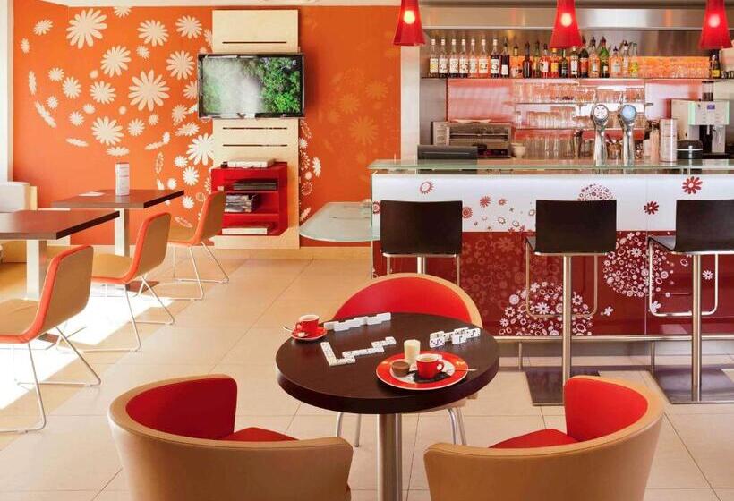 فندق Ibis Paris La Défense Esplanade