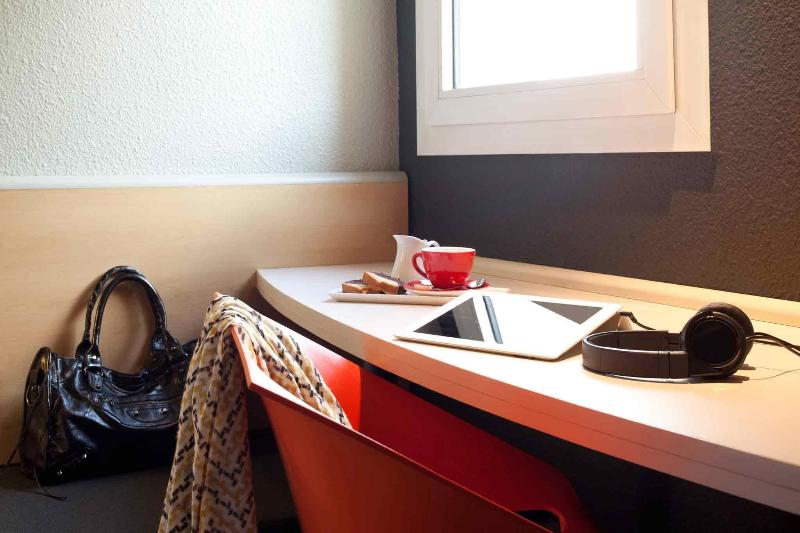 فندق Ibis Pau Lescar