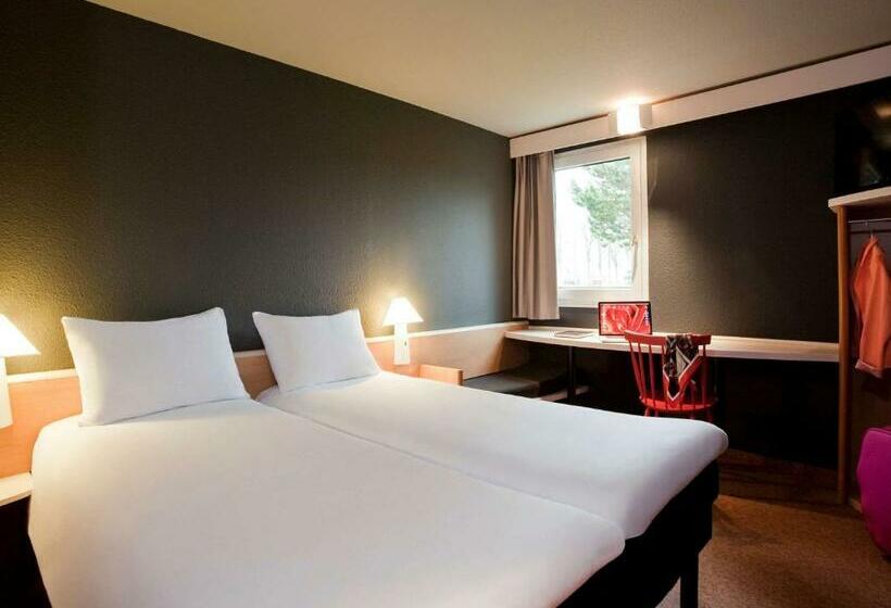 호텔 Ibis Provins