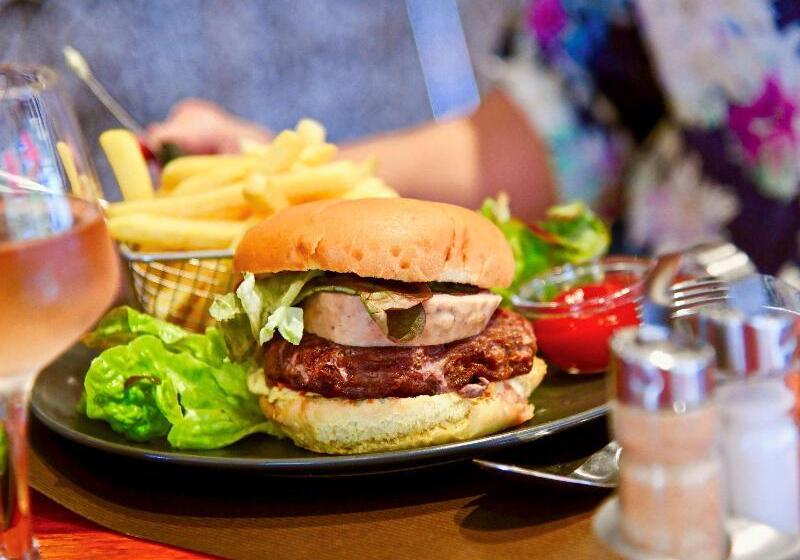 ホテル Ibis Quimper