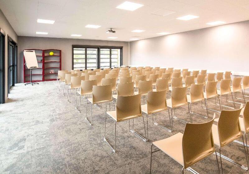 Отель Ibis Rennes Beaulieu