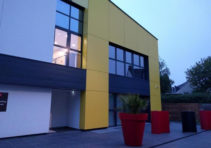 Отель Ibis Rennes Beaulieu