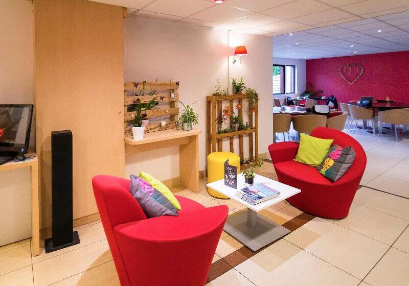 Отель Ibis Rennes Beaulieu