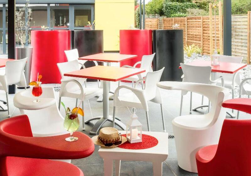 Отель Ibis Rennes Beaulieu