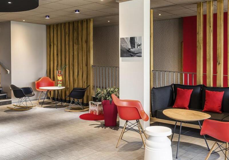 בית מלון כפרי Ibis Rennes Cesson