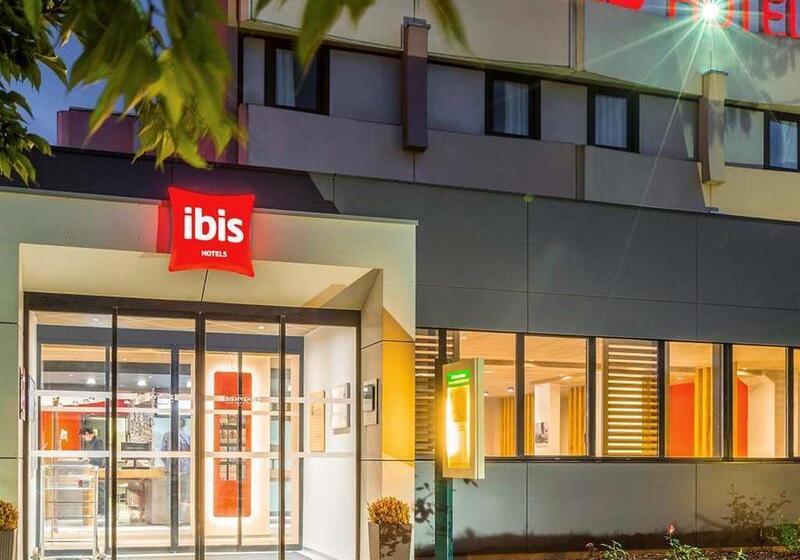 בית מלון כפרי Ibis Rennes Cesson