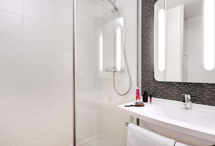 Ibis Roanne Le Coteau Hotel Restaurant