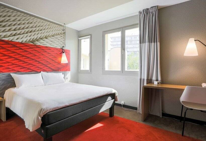 فندق Ibis Saint Etienne  La Terrasse