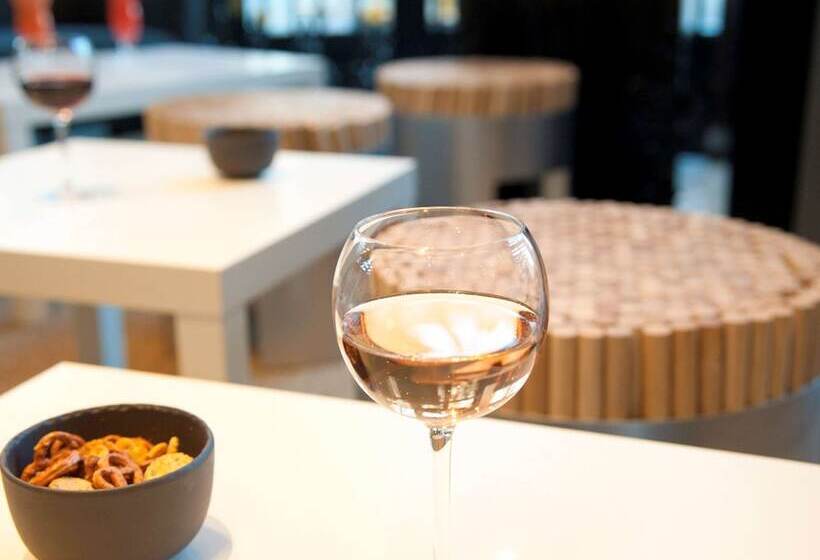 فندق Ibis Saint Etienne  La Terrasse