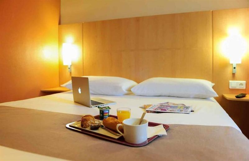 فندق Ibis Saintquentin Basilique