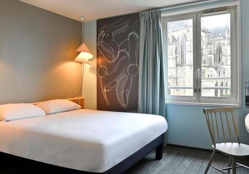 فندق Ibis Saintquentin Basilique