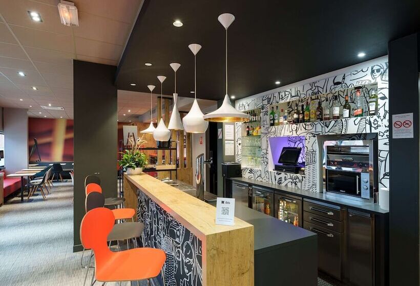 فندق Ibis Saintquentin Basilique