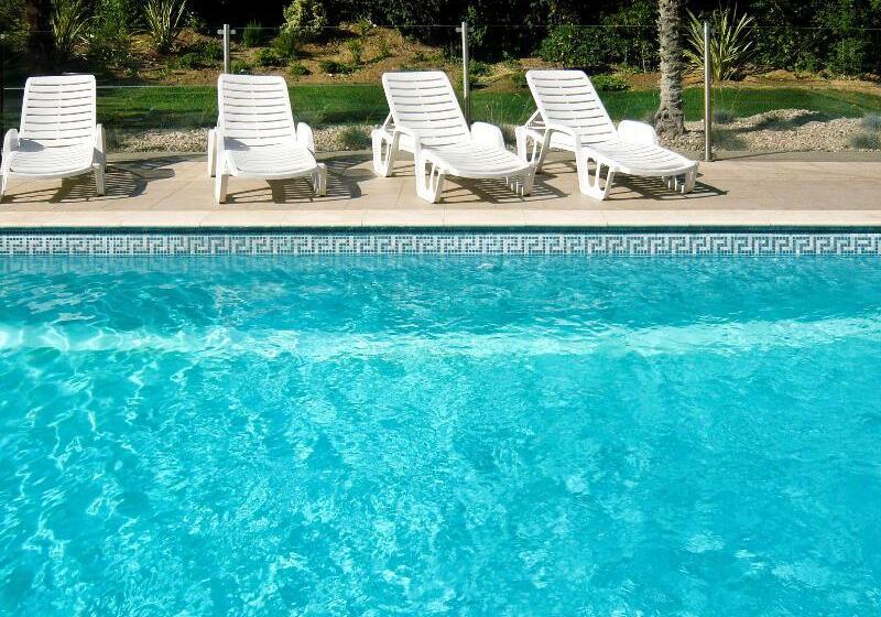 호텔 Ibis Salon De Provence