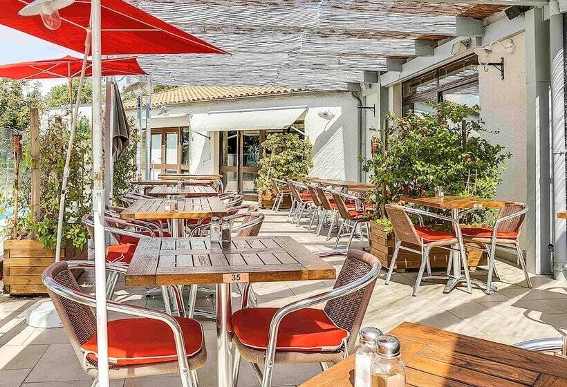 호텔 Ibis Salon De Provence