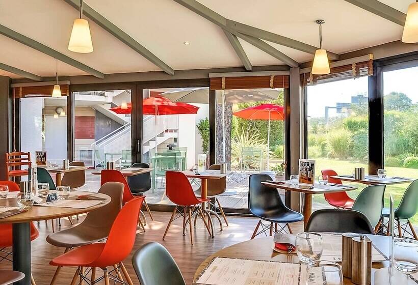 בית מלון כפרי Ibis Salon De Provence