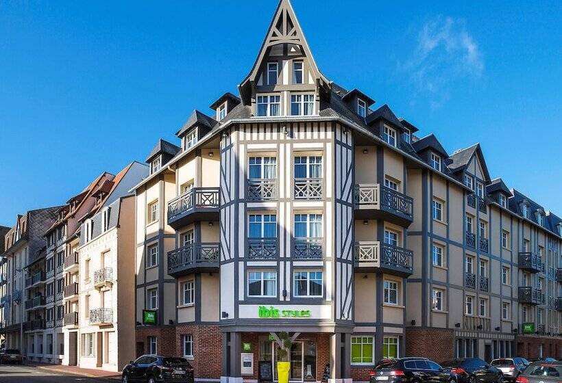 ホテル Ibis Styles Deauville Centre