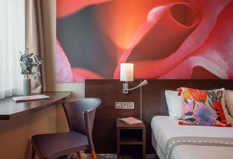 Отель Ibis Styles Fontenay