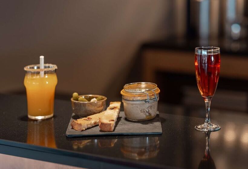 Отель Ibis Styles Fontenay