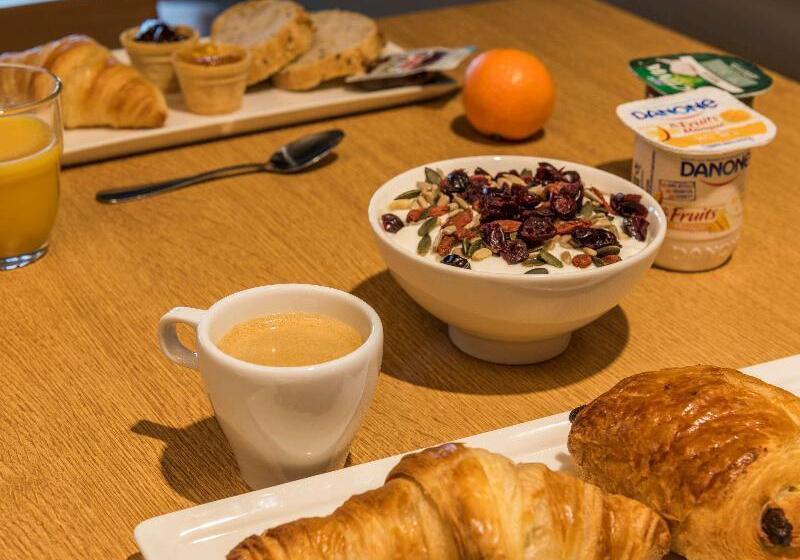 בית מלון כפרי Ibis Tours Nord