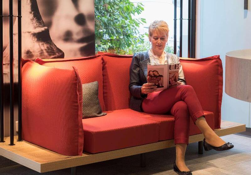 בית מלון כפרי Ibis Tours Nord