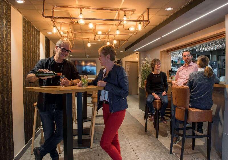 בית מלון כפרי Ibis Tours Nord