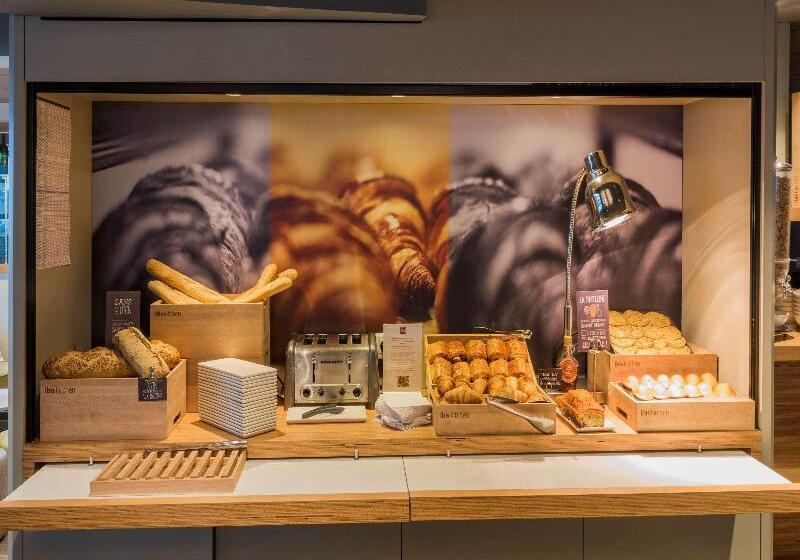 בית מלון כפרי Ibis Tours Nord