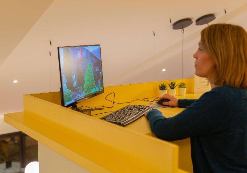 فندق Ibis Tours Sud